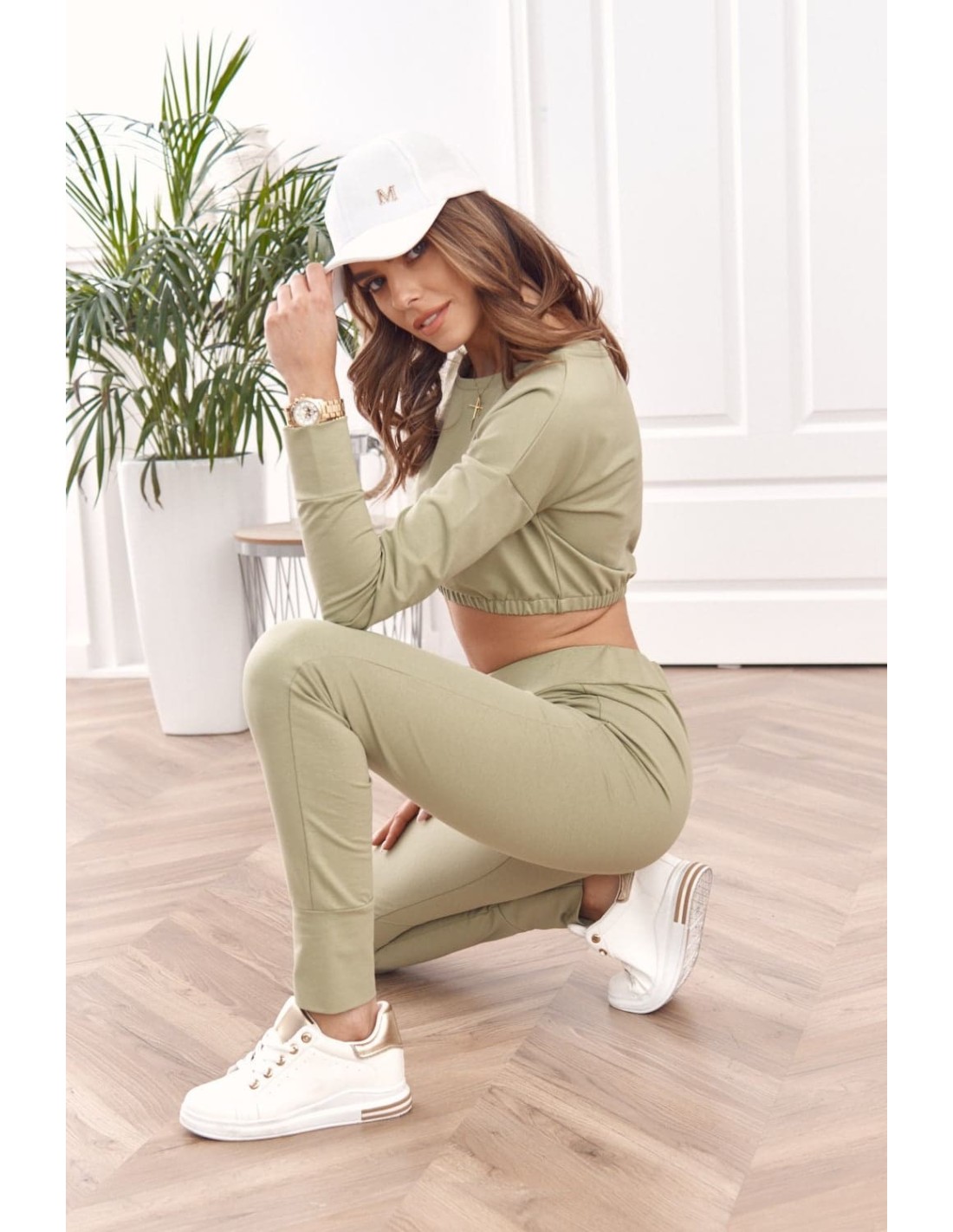 Sportowy zestaw dresowy basic khaki FI605 - Sklep internetowy - Butik